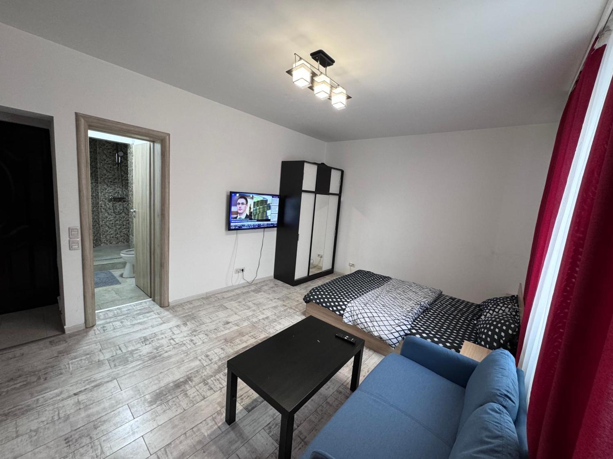 Cozy Studio 10 Min Away From Th Center Of The City Bukarest Kültér fotó