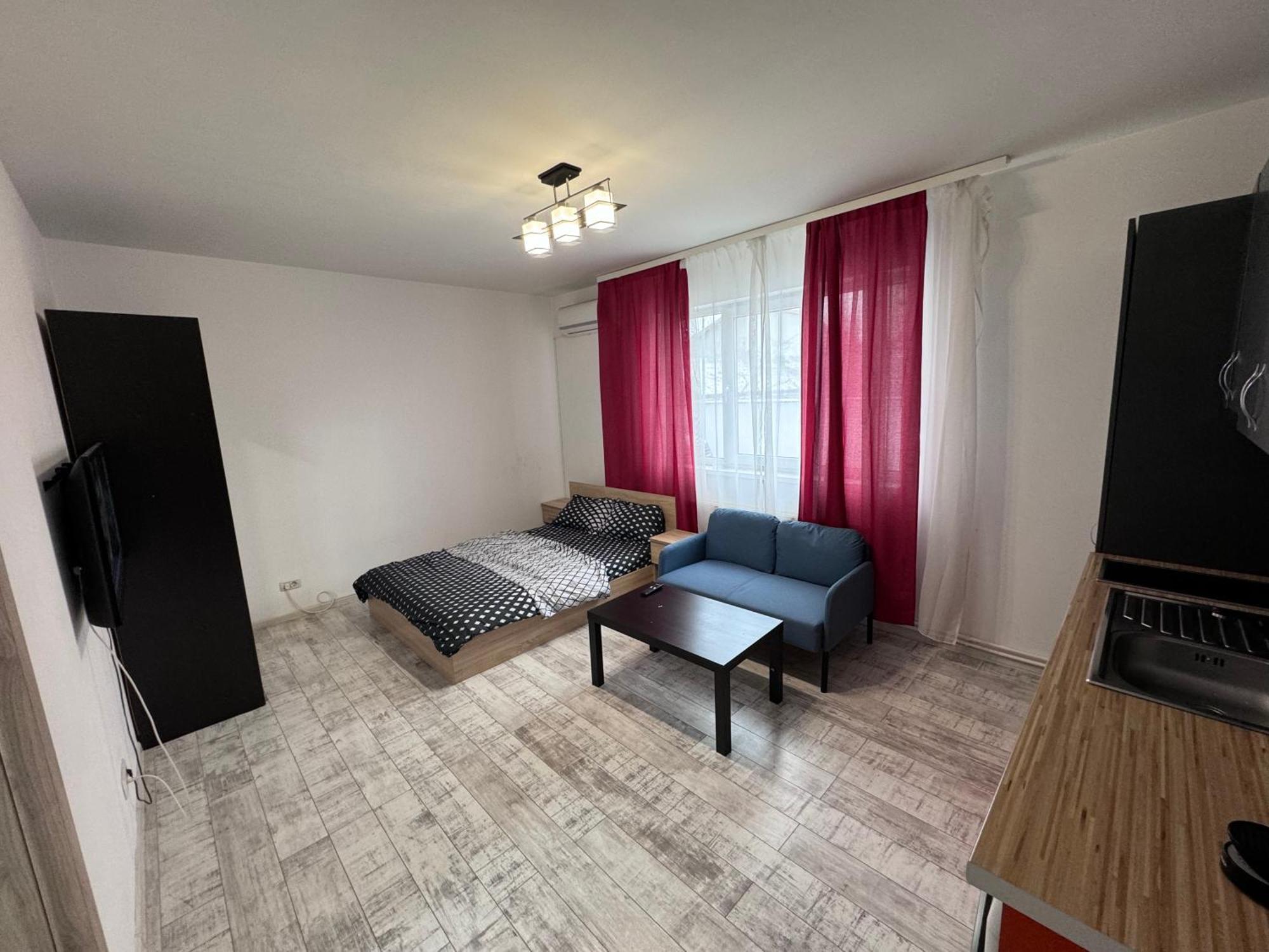 Cozy Studio 10 Min Away From Th Center Of The City Bukarest Kültér fotó